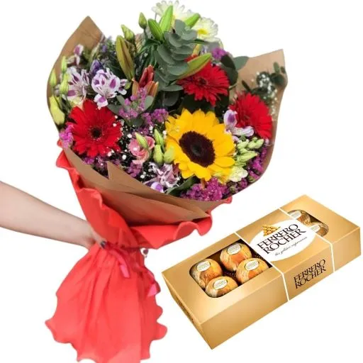 Ramo de flores de estacion con bombones chocolate rocher